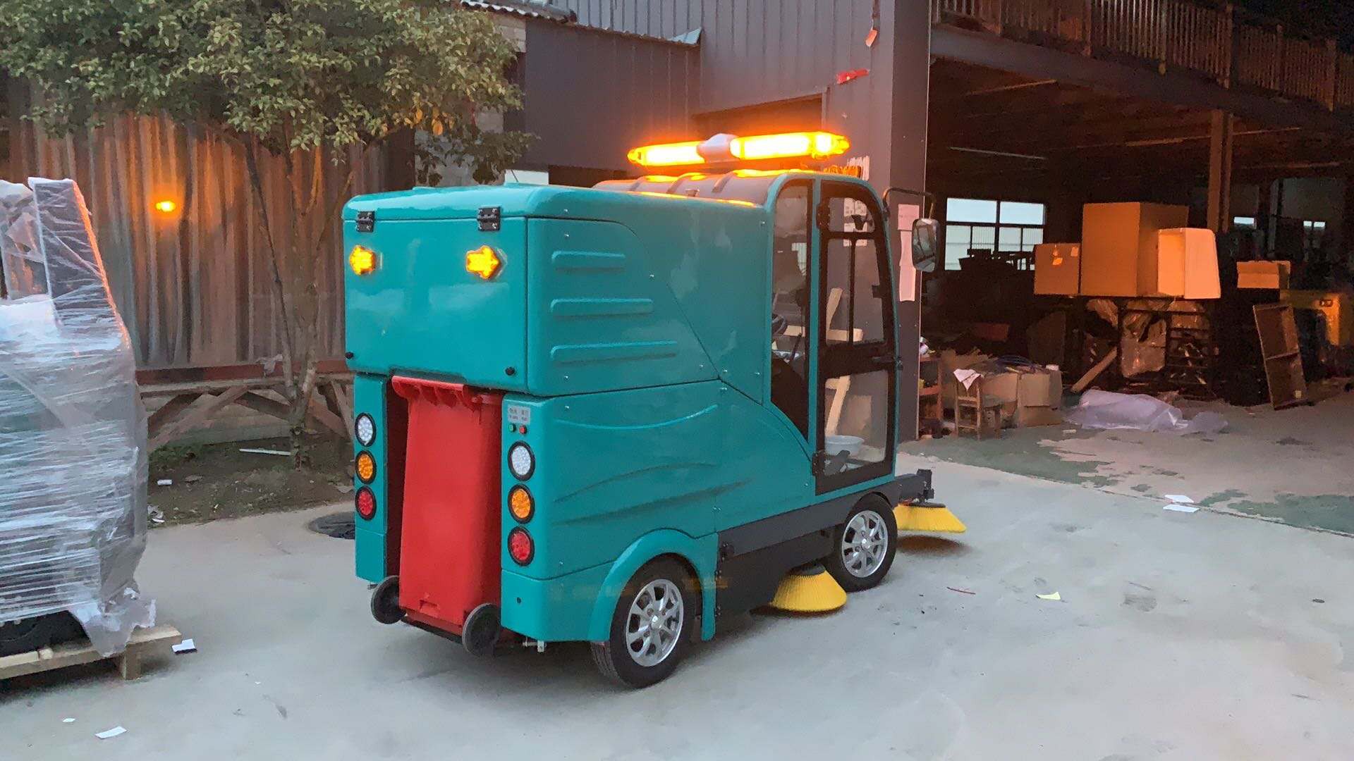 洁士AM2500TM电动四轮全封闭驾驶式扫地车/四轮全封闭驾驶式豆奶成人短视频/四轮全封闭驾驶式清扫车/四轮全封闭驾驶式清扫机/四轮全封闭驾驶式扫路机/四轮全封闭驾驶式扫路车