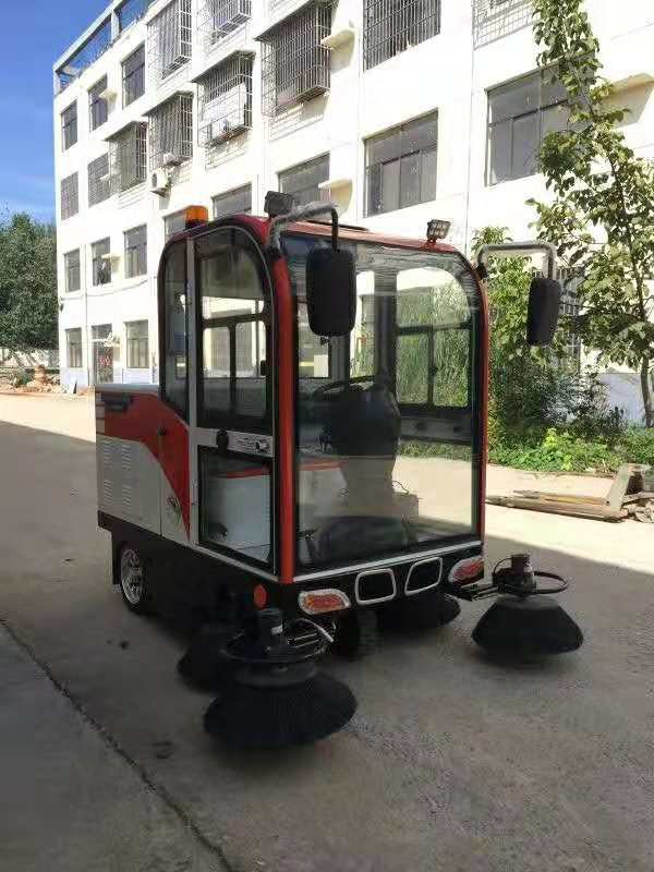 洁士M10A全封闭驾驶式扫地车/电动驾驶式豆奶成人短视频（6）